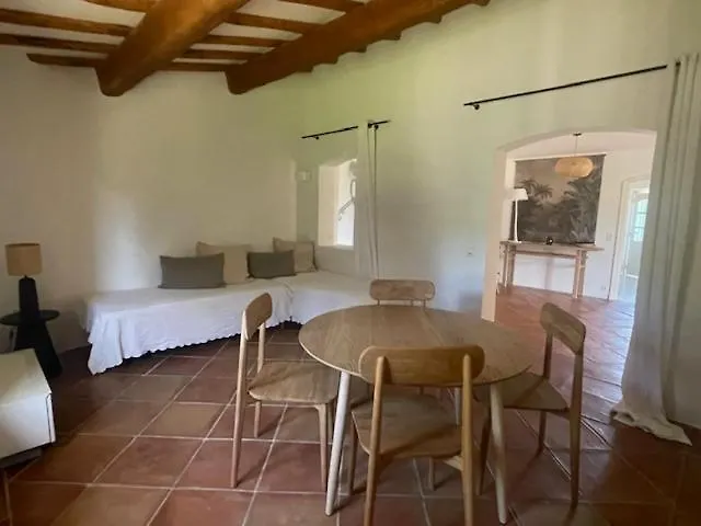 Le Petit Domaine